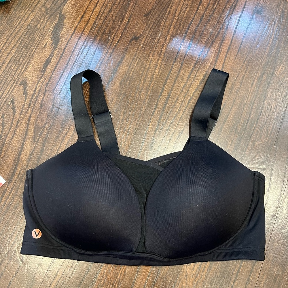 Livi bra